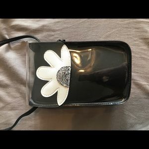 Black Box Pouch Bag 🌼